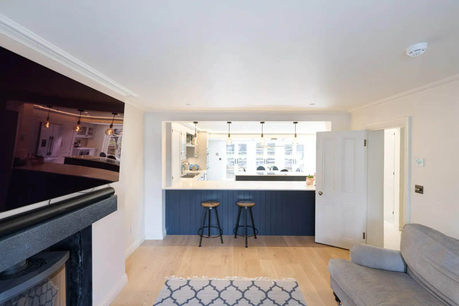 Sheen Road, Richmond interior 7